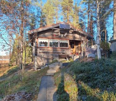 Kierinki Ski Chalet | Traditional Lakeside Cabin