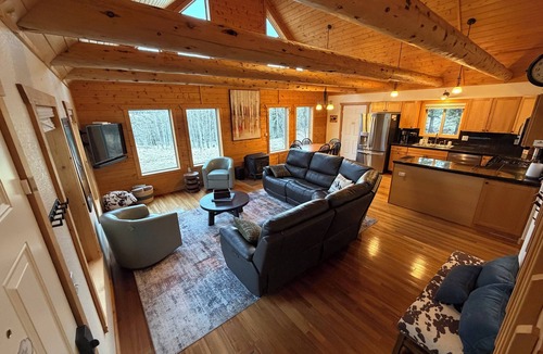 Indian Mountain House | Trail 112 Mountain Retreat