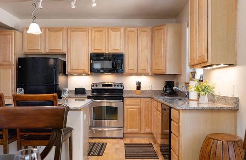 Winter Park Condo | Trailhead 524 Clubhouse w/Hot tub | Pool