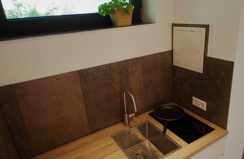 Limbach Apartment | Tranquil oasis with great distant views in the middle of nature