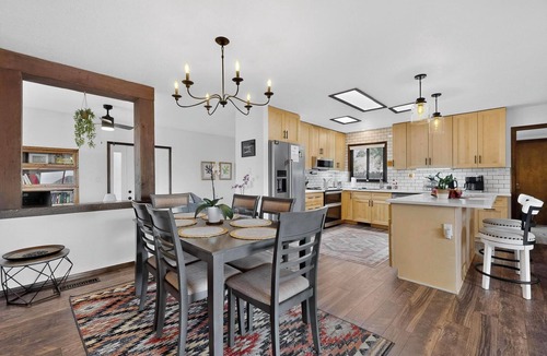 Northeast Heights House | Tranquil Trails- Spacious, Rooftop Deck, Pet Friendly, 2 Car Garage, 75 Inch TV