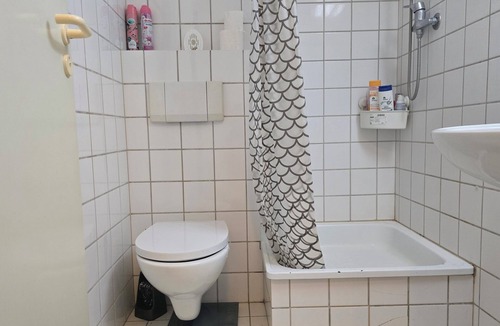 Sankt Lorenz Sud Apartment | Trave Studio with gallery - 24/7 check-in