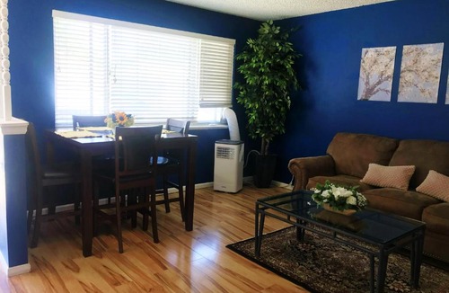 West Westminster House | Traveling families Home