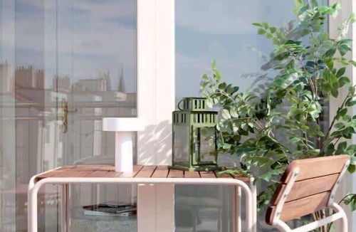 Prague 2 Apartment | TurnKey | Vineyard Terrace Apartment