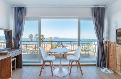 Jeju City House | Udo Daol Pension