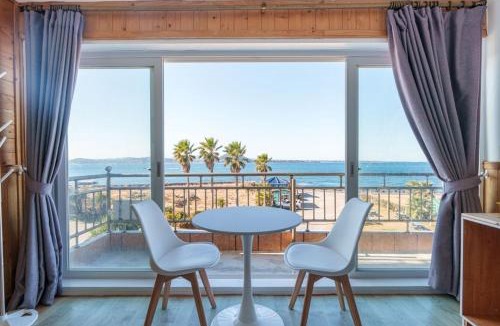 Jeju City House | Udo Daol Pension