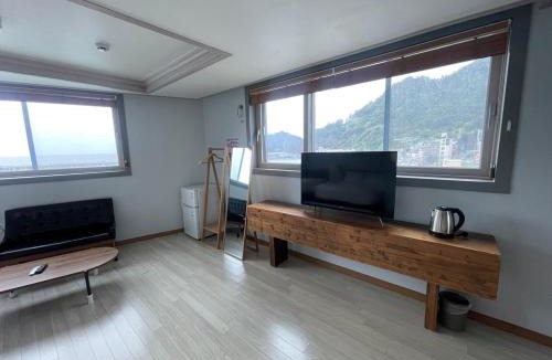Ulleung-gun House | Ulleungdo JD Hostel
