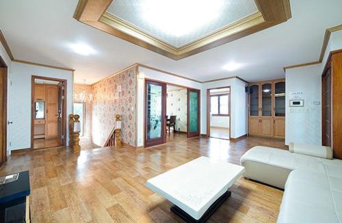Dong-gu House | Ulsan Healing Dokchae Pension