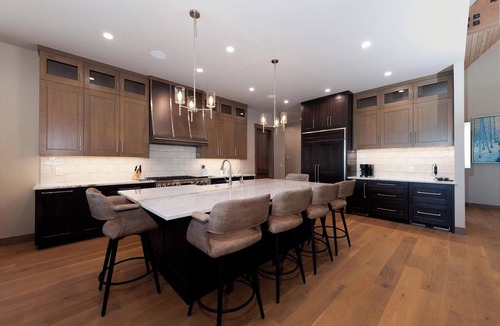Purgatory House | Ultra Luxury Mountain Retreat on 9 Acres - 4 Miles to Purg - Hot Tub/BBQ/AC