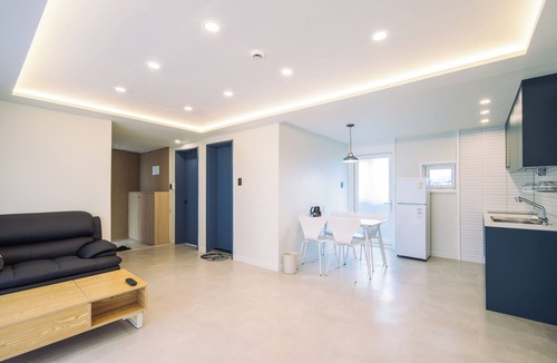 Andeok Condo | Unicorn Pension