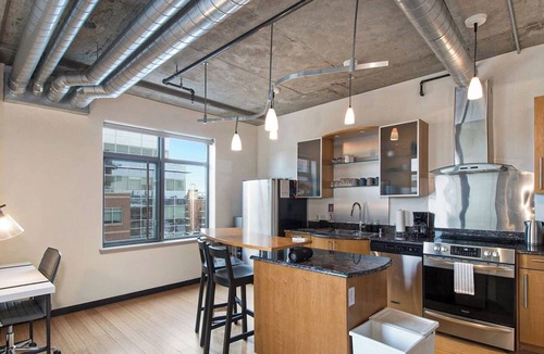 LoDo Condo | Union Station Loft Covered Parking Gym Patio