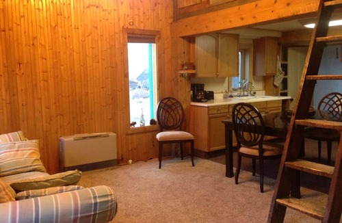 Como Apartment | Unique Historic Mountain Cabin In Beautiful Como