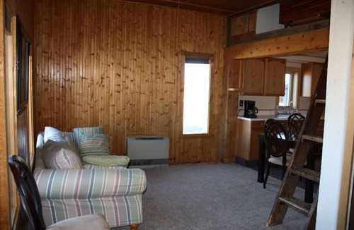 Como Apartment | Unique Historic Mountain Cabin In Beautiful Como
