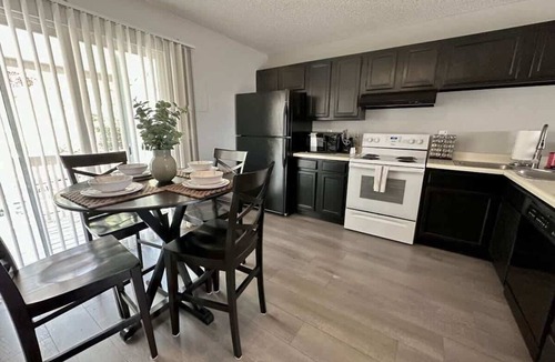 Cimarron Hills Apartment | UnitB/FamilyFriendly/CoffeeBar/NearBase/MilitaryFamilies
