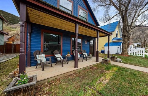 Silverton House | Unlimited Adventures In The San Juans - Very Comfortable w New, Custom Bathrooms