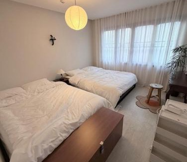 Suyeong-Gu House | UNMESS SPACE - Gawangan #4min to go subway #Peaceful House
