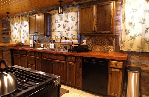 Bayfield House | Unplug in the Forest! Pine Light Cabin near Vallecito Lake