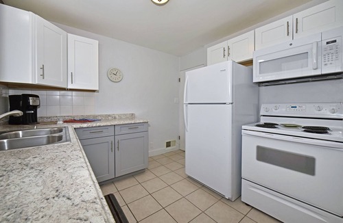 Woodland Park Apartment | Up-dated, Spacious and Private Mountain Living