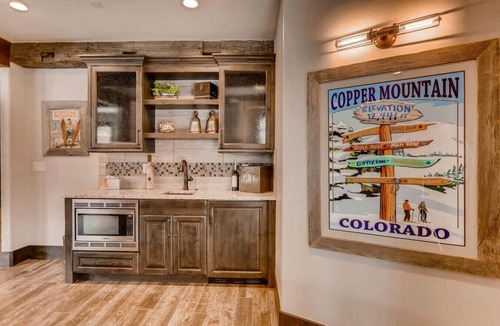 Copper Mountain House | Upscale Family Retreat 150ft to Ski Lifts ~ Hot Tub - 11 Beds