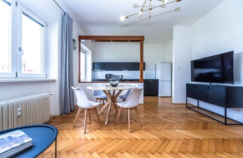 Andel Apartment | Urban Elegance Residence in Smíchov