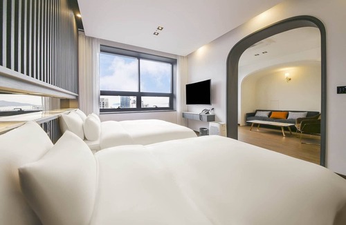 Mokpo Hotel | Urban