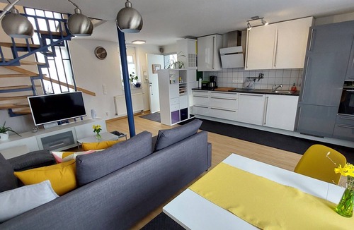 Tauberbischofsheim Apartment | Vacation apartment (50m2) with large terrace and fully equipped kitchen