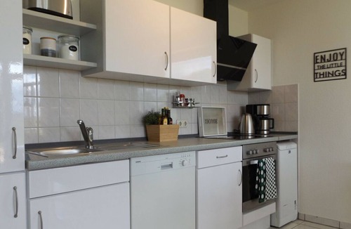 Stexwig Apartment | Vacation apartment in Stexwig: sea view, terrace & 200 m to the sandy beach