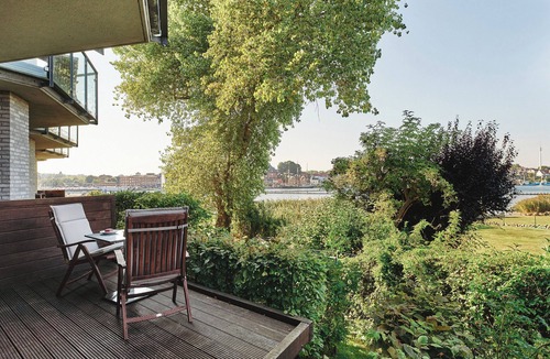 Ellenberg Apartment | Vacation apartment "Steuermann - ground floor and barrier-free" with a view of the harbor
