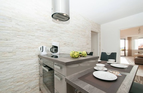 Halstenbek Apartment | Vacation apartment/apartment for 5 guests with 90m² in Halstenbek (63665)