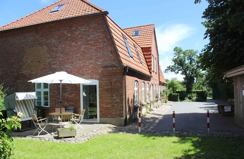 Schwackendorf Apartment | Vacation apartment Matrosennest - OSTSEE-Ferienwohnungen