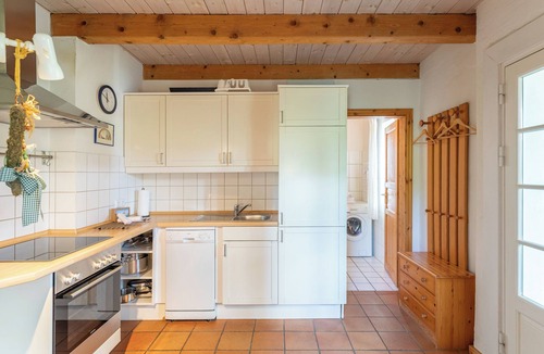 Langenhorn House | Vacation home Lütt Huus an de Geestkant in Langenhorn for up to 4 people