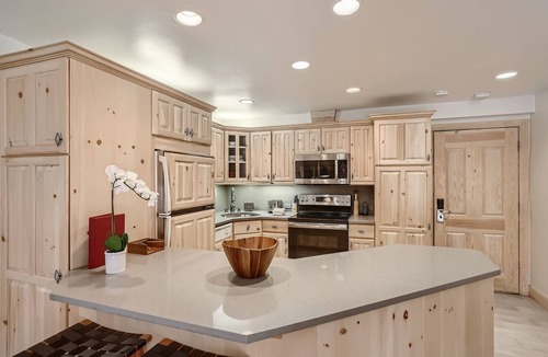 Vail Condo | Vail Platinum Condo in Lionshead Village W307