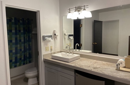 Winter Park Hotel | Valley Hi Motel - Near Winter Park Visitor Center
