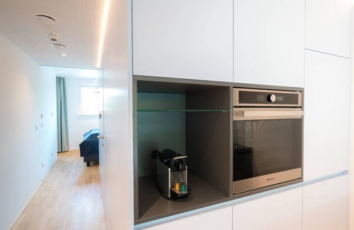 Hietzing Apartment | Vienna Residence | Trendy business apartment with walk-in wardrobe, aircon and private terrace #6368