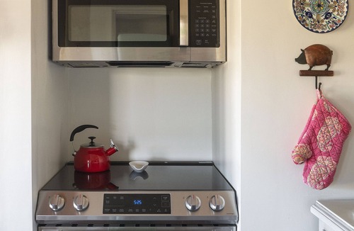 Abiquiu House | Viento del Rio - Abiquiu Casita W/Private Hot Tub