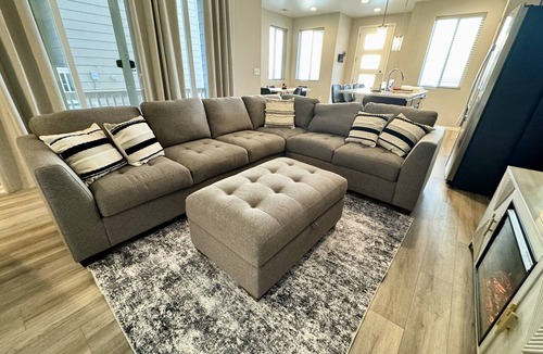 Commerce City House | Views and Adventure Awaits - Near Airport