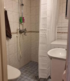 Oulainen Apartment | Viihtyisä kaksio ydinkeskustassa maantasossa
