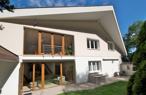 Prague 5 Villa | Vila Prag - vila kde žil a tvořil Jaroslav Dietl
