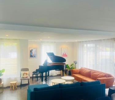 Neudorf Ouest House | Villa exclusive 10 pers, garages, 10 min de la cathédrale