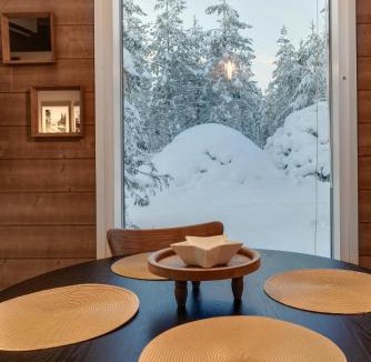 Rukatunturi Ski Chalet | Villa Karhukoto Ruka center 3,5 km Incl WiFi, AC, Fireplace, Sauna