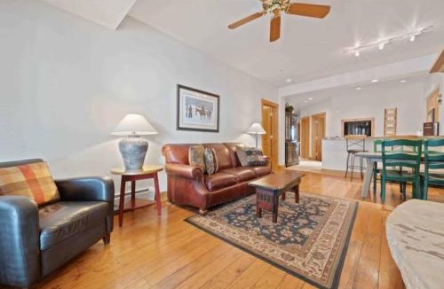 Beaver Creek Apartment | Villa Montane 117 by East West Hospitality