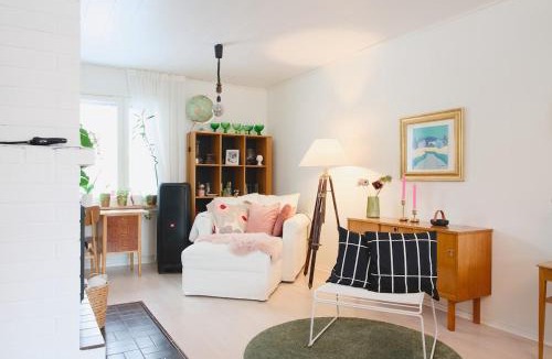 Oulu Villa | Villa Rimppari täydellinen porukalle 9 hlö puusauna nuotiopaikka ja parkki