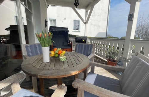 Sassnitz House | Villa Seestern, vacation home with balcony and sea view