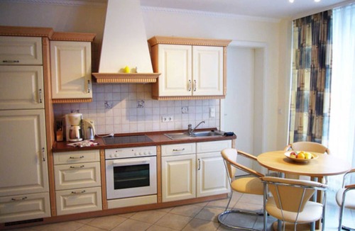Seebad Heringsdorf Apartment | Villa Seestern - beach - apartment 2