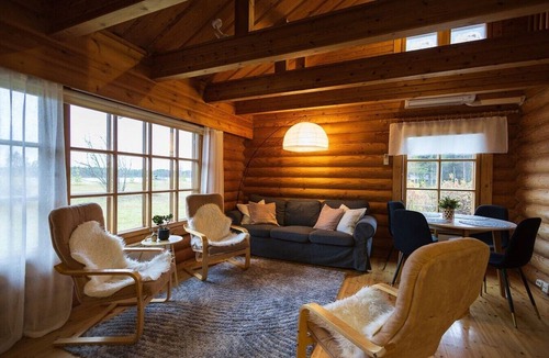 Kuusamo Cabin | Villa Tilhi | Cozy 2BR Cabin | Sauna & Fireplace