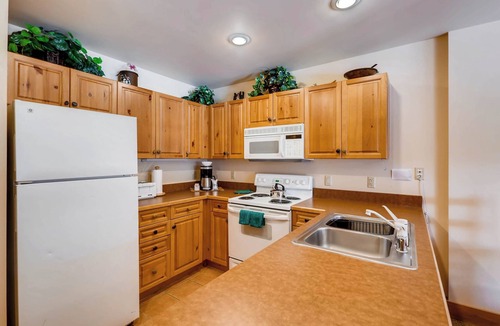 River Run Condo | Village Condo, Walk to Slopes, heated pool access