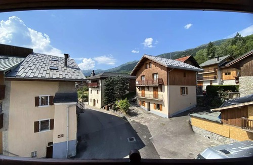 Les Allues Villa | Village house in the heart of Les Allues close to shops and cable car