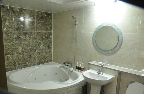 Andong Hotel | W Motel
