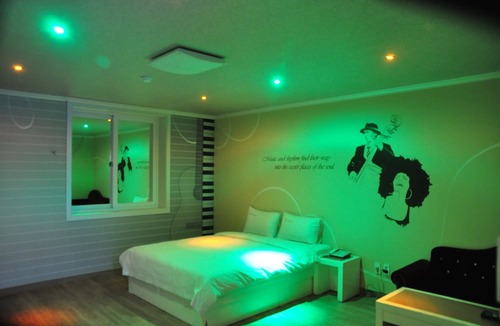 Andong Hotel | W Motel