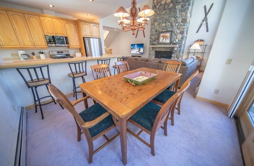 Mountain House House | Walk to ski slopes! Private hot tub and garage!